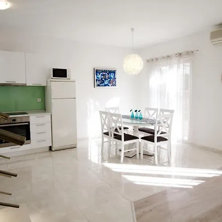 Apartment Nylo Split